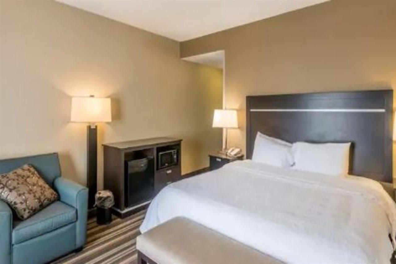 Hampton Inn New Albany Eksteriør billede